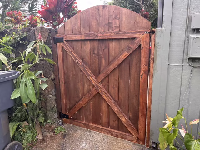 Custom fence installation project on Kauai.